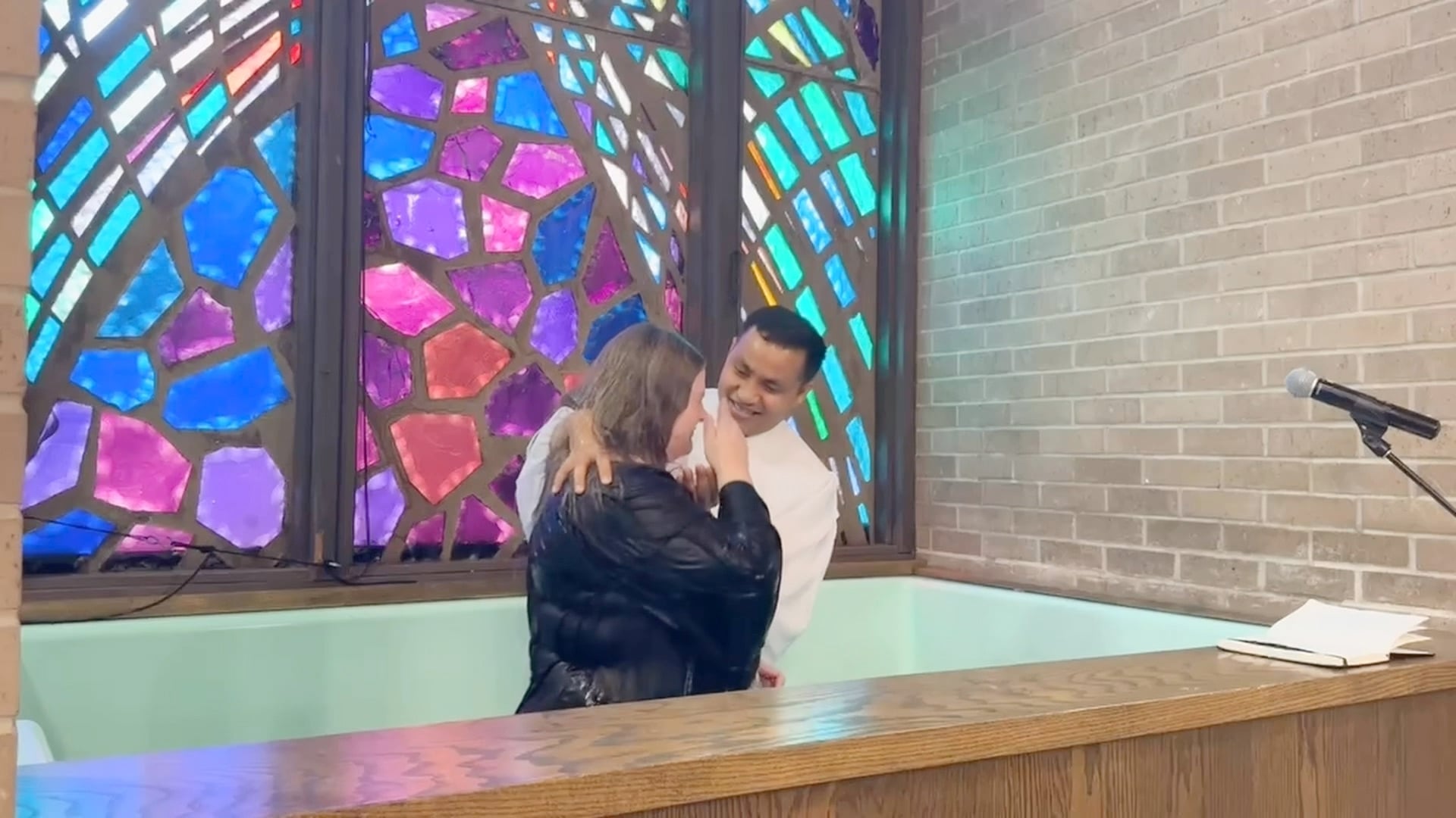 Des Moines SDA Church 6 baptisms