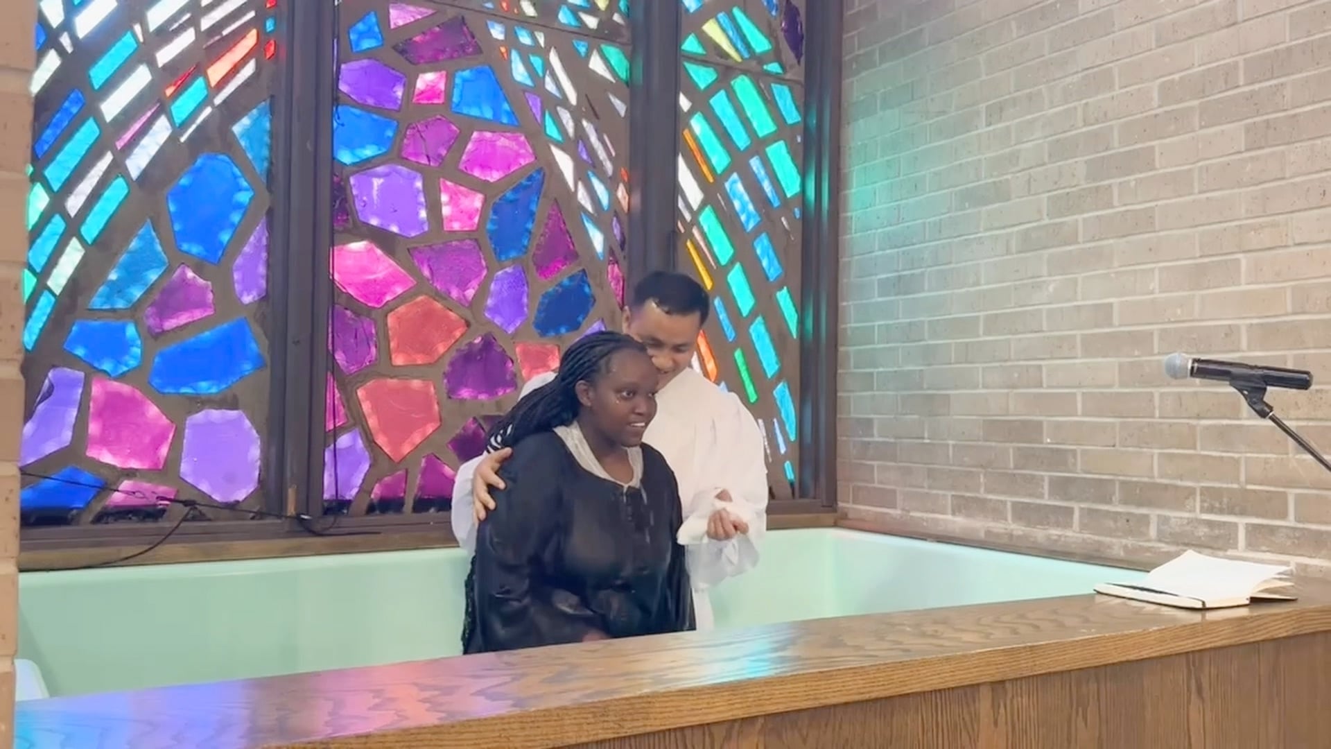 Des Moines SDA Church 6 baptisms